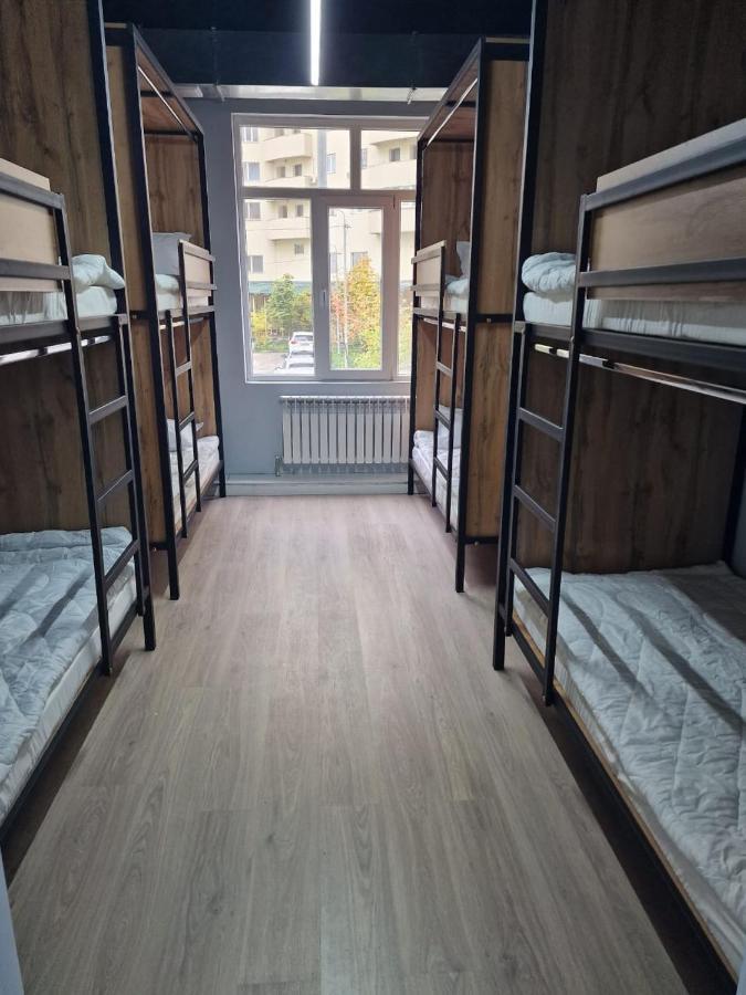 Hostel O2 Almaty Eksteriør bilde